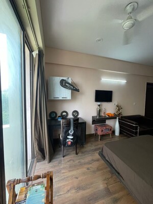 1 RK Apartment For Rent in Peach Jasmine Apartments, Sector 31