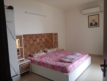 Bedroom in 2.5 BHK Apartment at Divine Meadows, Sector 108 – for Sale