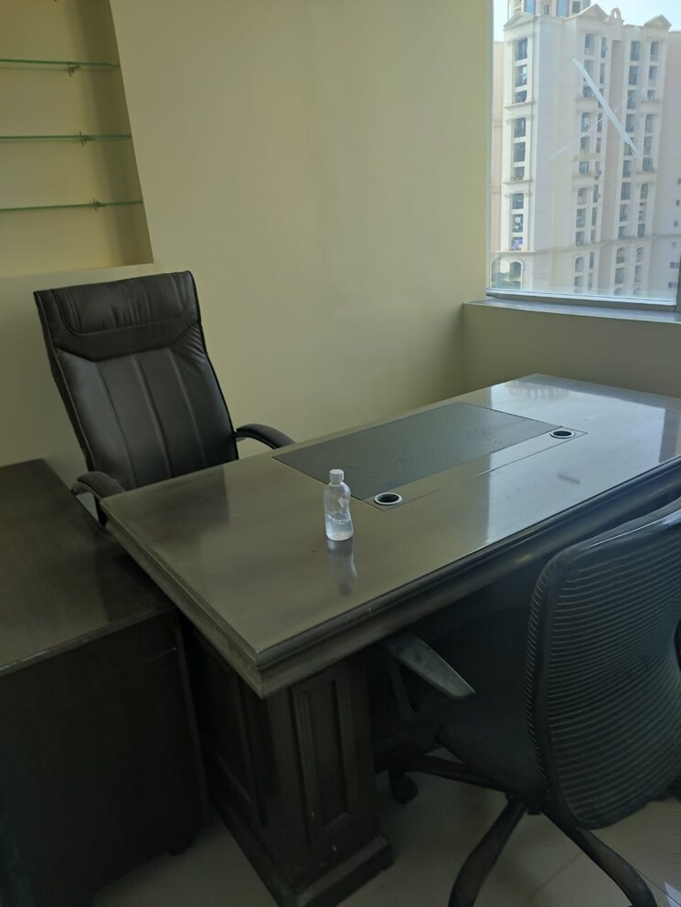 Team Area, mahaavir-the-landmark Commercial Office Space 1150 Sq.Ft. In Kharghar Sector 7 Navi Mumbai 8792457