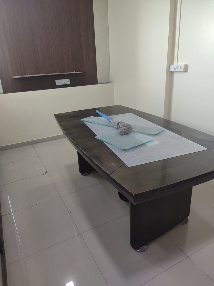 Team Area, mahaavir-the-landmark Commercial Office Space 1150 Sq.Ft. In Kharghar Sector 7 Navi Mumbai 8792457