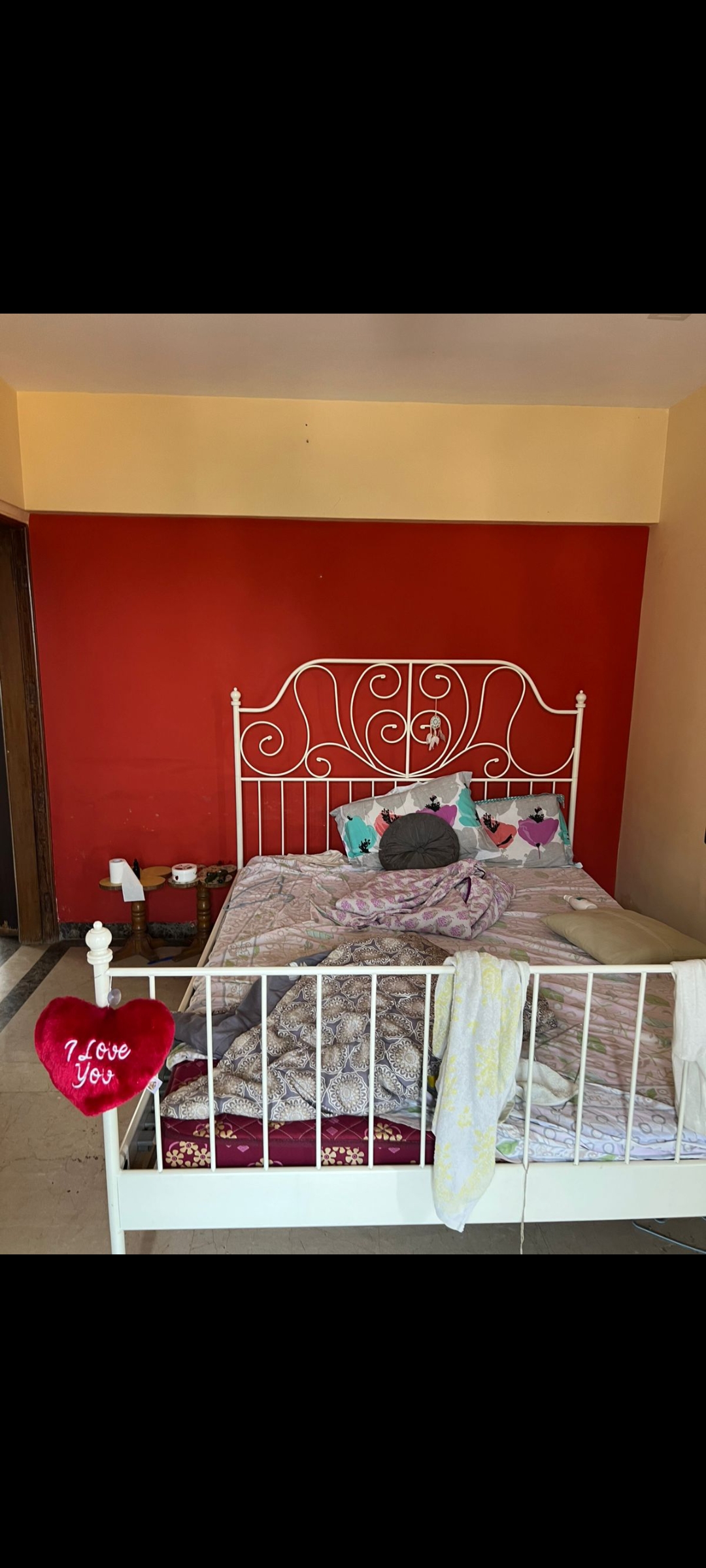 2 BHK Apartment For Rent in RNA Azzure