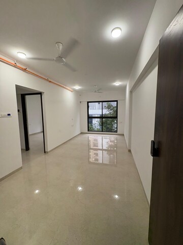 2 BHK Apartment For Rent in Platinum 53 West, Andheri West