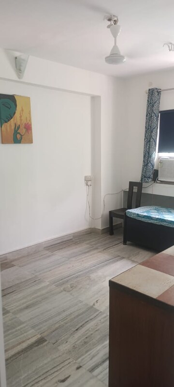 Bedroom in 2 BHK Apartment at Nebula Empress, Khar West – for Rent