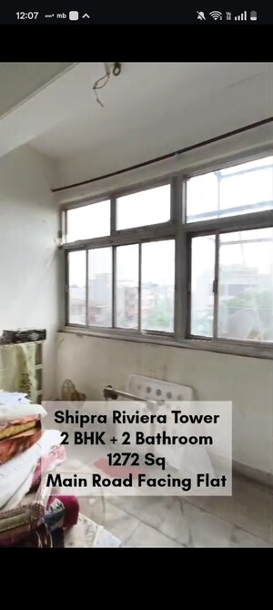 Room in 2 BHK Apartment at Gyan Khand – for Sale