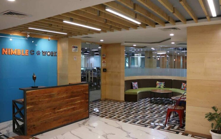 Gym, scheme 140 Commercial Office Space 1200 Sq.Ft. In Scheme 140 Indore 8792549