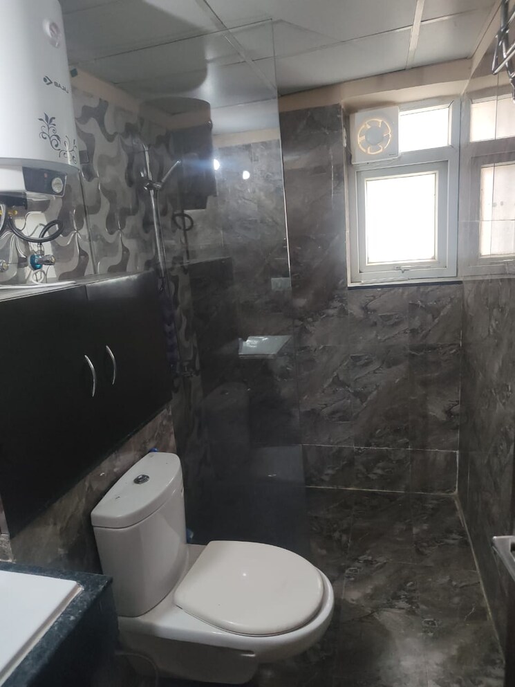 Bathroom, shri-radha-sky-gardens 3 Bedroom 1465 Sq.Ft. Apartment In Sector 16b Greater Noida Greater Noida 8792625