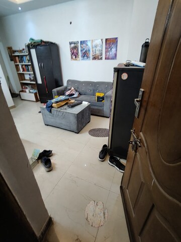 1 BHK Builder Floor For Rent in Neb Sarai