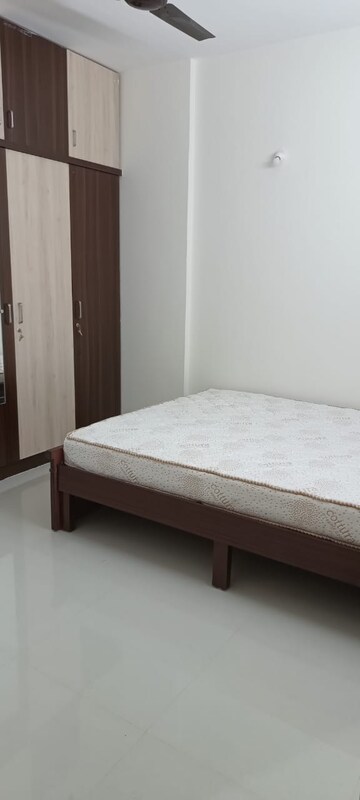 Bedroom in 1 BHK Apartment at Hoodi – for Rent
