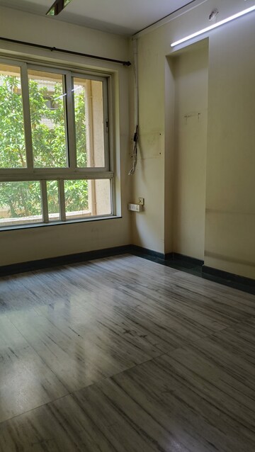 Room in 3 BHK Apartment at Hiranandani Estate Spenta, Ghodbunder Road – for Rent