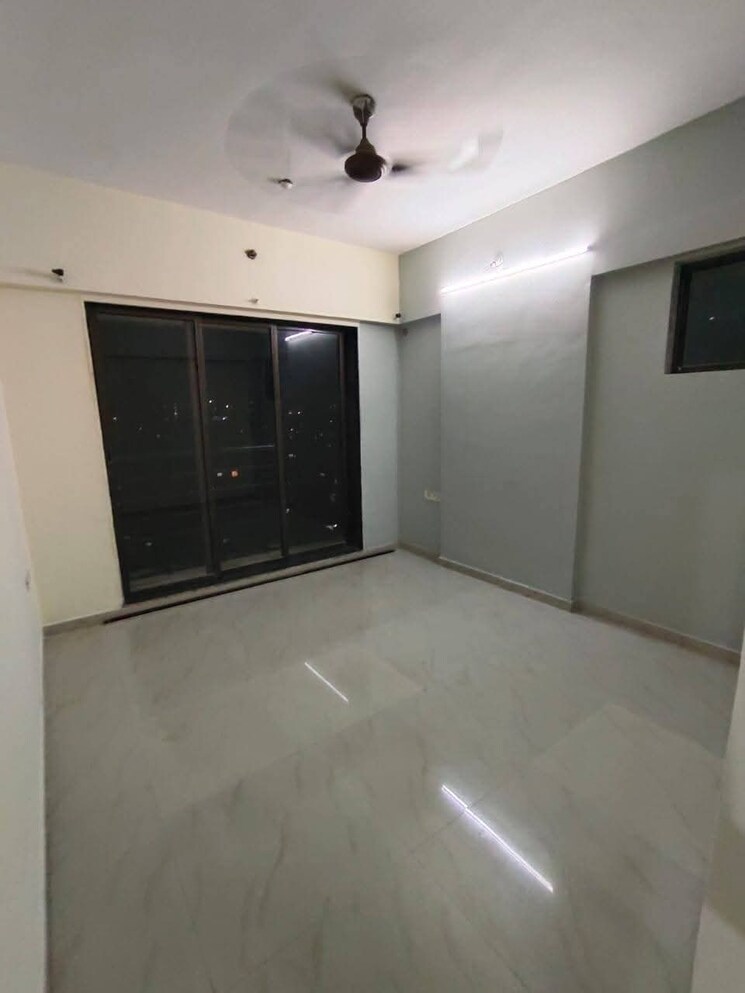 Room, azad nagar 2 Bedroom 700 Sq.Ft. Apartment In Azad Nagar Mumbai 8792616