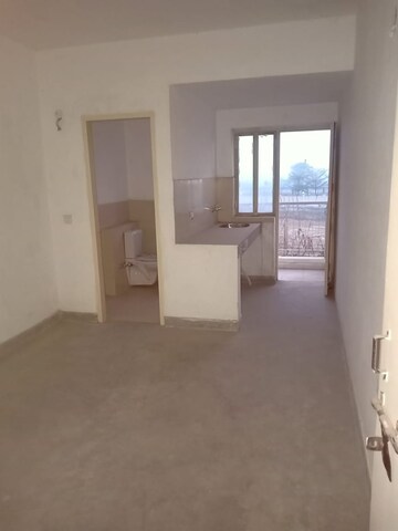 1 RK Apartment For Sale in Emaar Imperial Gardens, Sector 102
