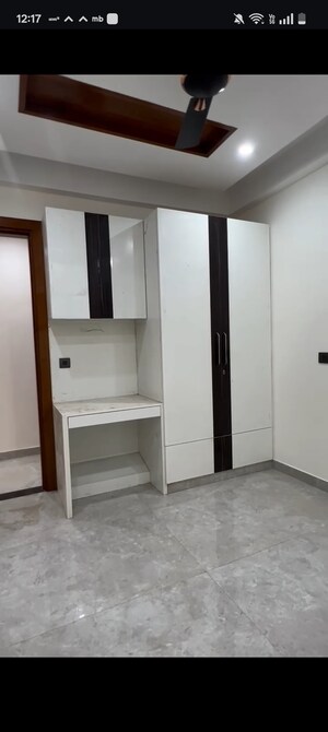 Room in 6+ BHK Independent House at Vaishali Sector 2 – for Sale