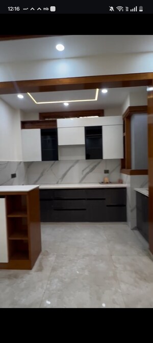 Kitchen in 6+ BHK Independent House at Vaishali Sector 2 – for Sale