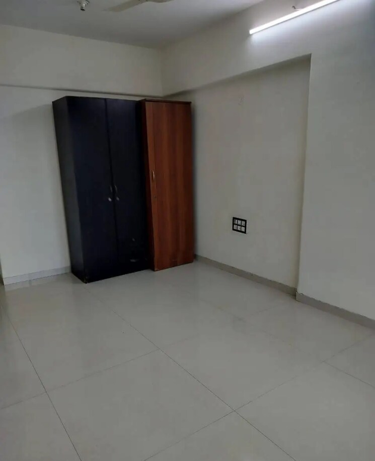 Room, azad nagar 3 Bedroom 989 Sq.Ft. Apartment In Azad Nagar Mumbai 8792656