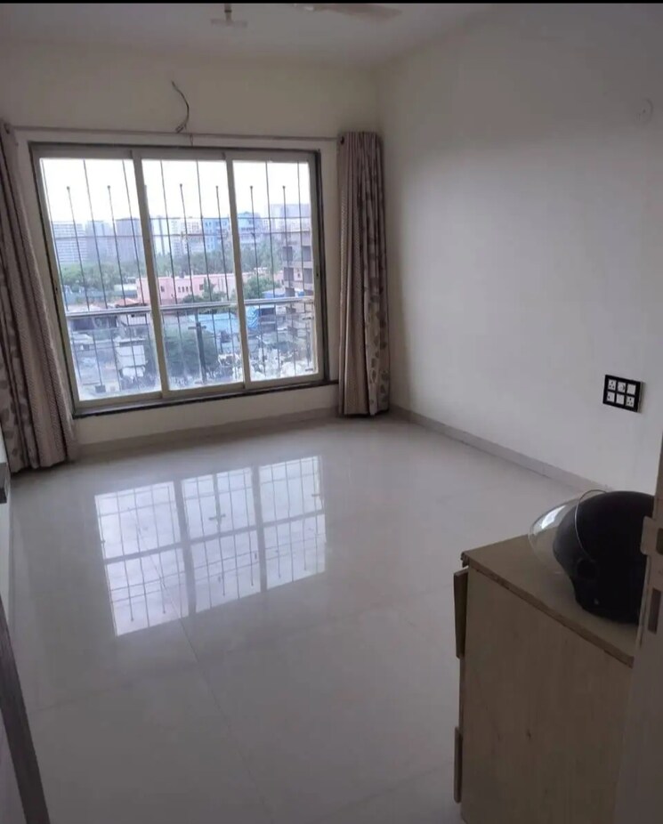 Room, azad nagar 3 Bedroom 989 Sq.Ft. Apartment In Azad Nagar Mumbai 8792656
