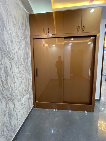 Room in 3 BHK Independent House at Mahavir Enclave 1 – for Sale