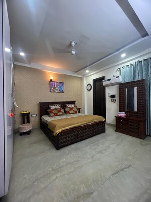 4 BHK Builder Floor For Sale in Vasundhara Sector 3