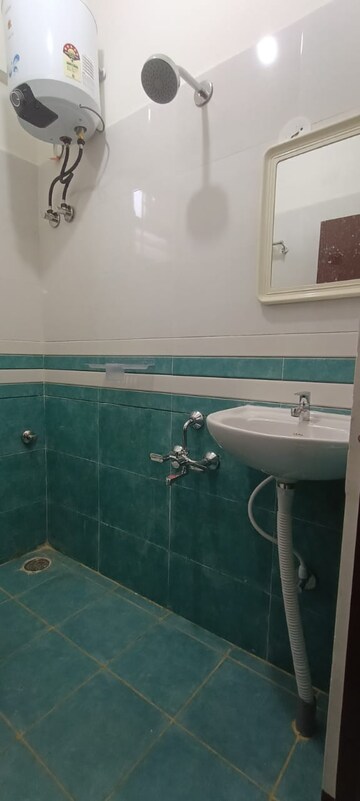 Bathroom in 1 BHK Apartment at Kadugodi – for Rent