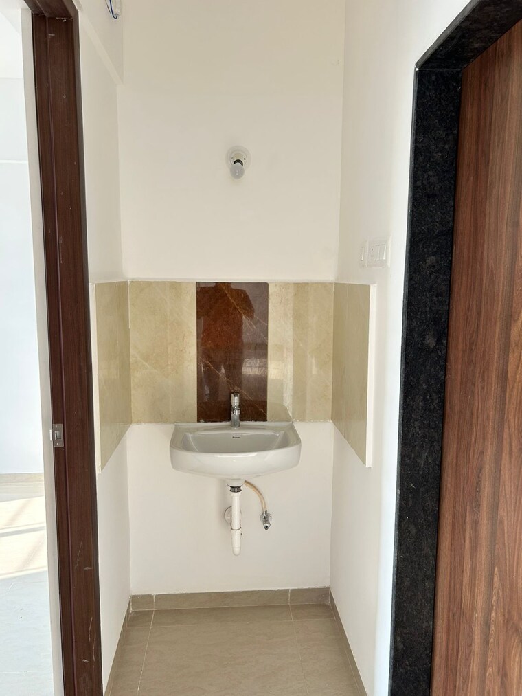 Bathroom, kolte-patil-ivy-estate-nia 2 Bedroom 620 Sq.Ft. Apartment In Wagholi Pune 8792696
