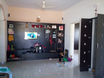 Parking in 5 BHK Independent House at Kalkere – for Sale
