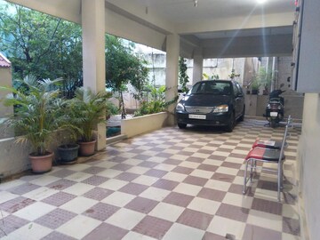 Parking in 5 BHK Independent House at Kalkere – for Sale