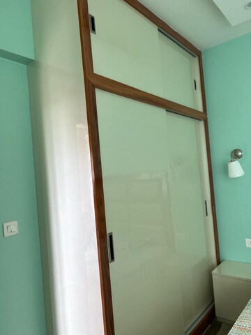 Furnished Amenities in 1 BHK Apartment at Prestige Royale Gardens, Gantiganahalli – for Rent