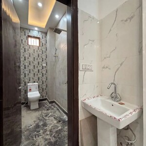 Master Bedroom in 4 BHK Independent House at SA HOMES I, Uttam Nagar – for Sale