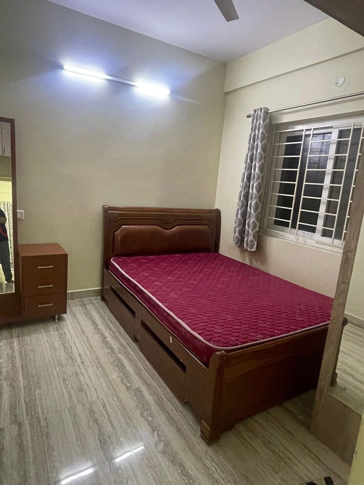 Bedroom, rt nagar 2 Bedroom 900 Sq.Ft. Builder Floor In Rt Nagar Bangalore 8792729