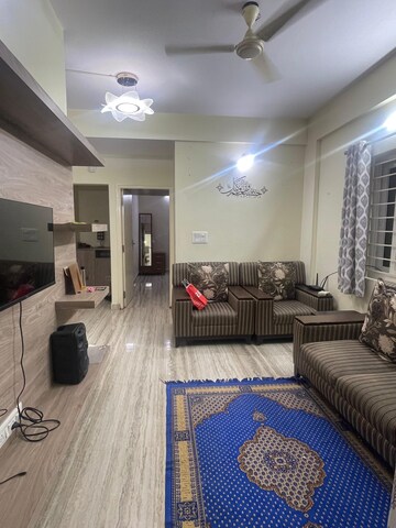 Bedroom in 2 BHK Builder Floor at Rt Nagar – for Rent