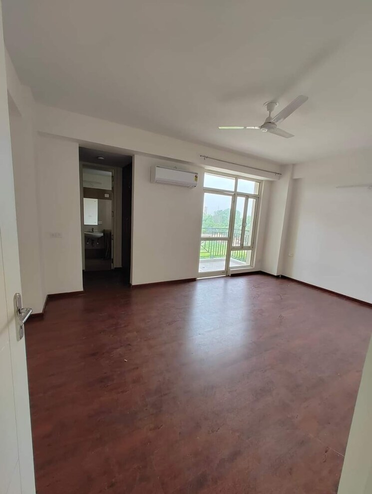 Room, burari 2 Bedroom 80 Sq.Yd. Builder Floor In Burari Delhi 8792738