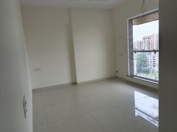 Room in 3 BHK Apartment at Jiten Apartment, Andheri West – for Rent