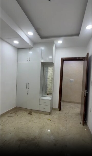 Room in 3 BHK Builder Floor at Govindpuri – for Sale