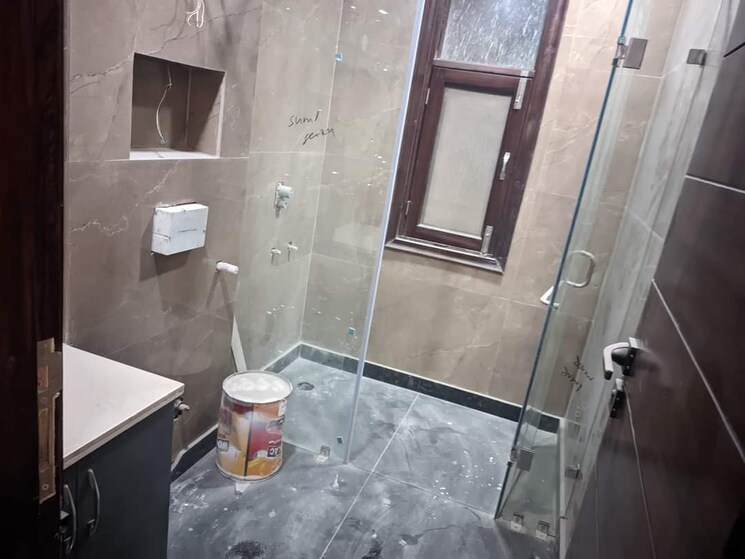 Bathroom, burari 3 Bedroom 120 Sq.Yd. Builder Floor In Burari Delhi 8792809