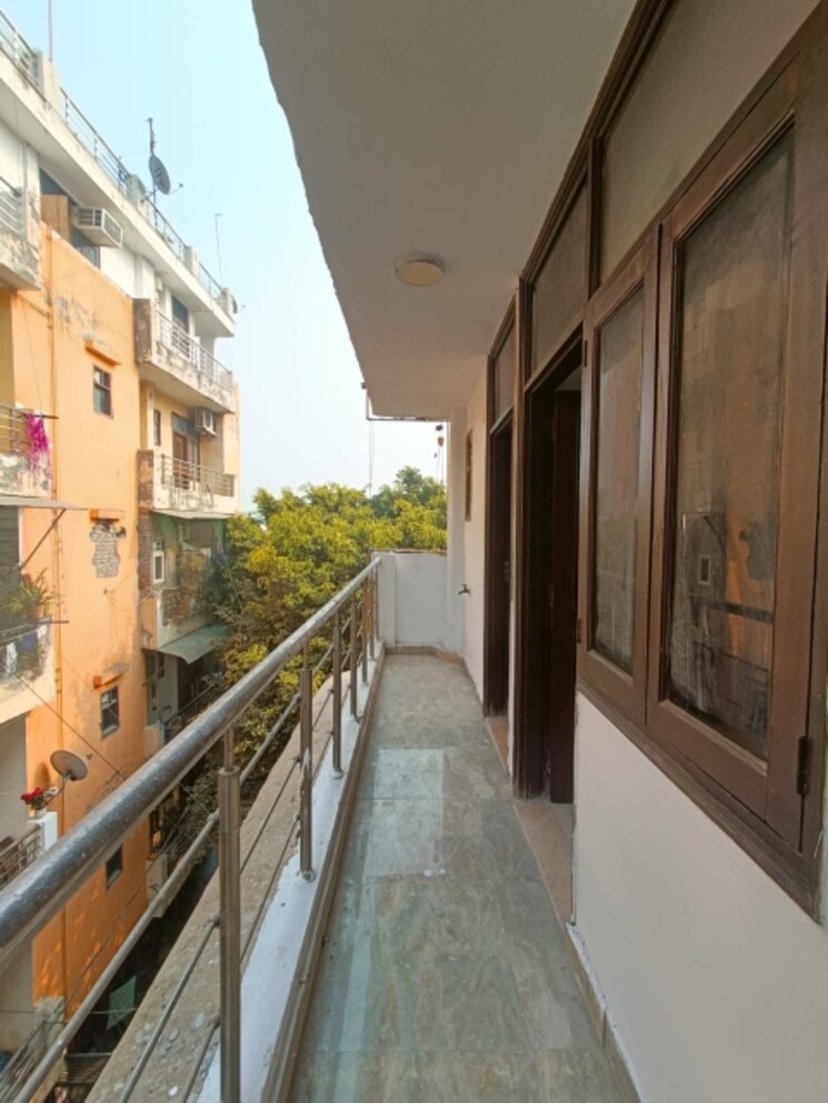 Balcony, malviya nagar 2 Bedroom 1125 Sq.Ft. Builder Floor In Malviya Nagar Delhi 8792812