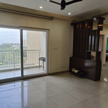 Room in 3 BHK Apartment at Mantri Webcity, Hennur Road – for Rent