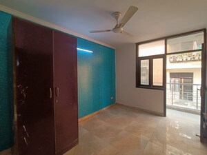 Room in 2 BHK Builder Floor at Malviya Nagar – for Sale