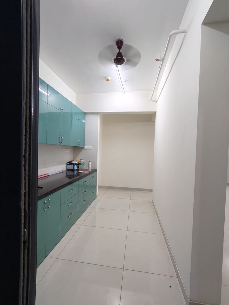 Bathroom, paranjape-broadway 2 Bedroom 900 Sq.Ft. Apartment In Wakad Pune 8792851