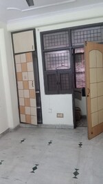 1 BHK 550 Sq.Ft. Builder Floor in Builder Floor