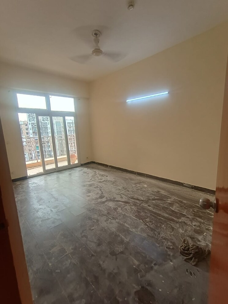 Room, mahagun-mywoods 2.5 Bedroom 1290 Sq.Ft. Apartment In Sector 16c Greater Noida Greater Noida 8792902