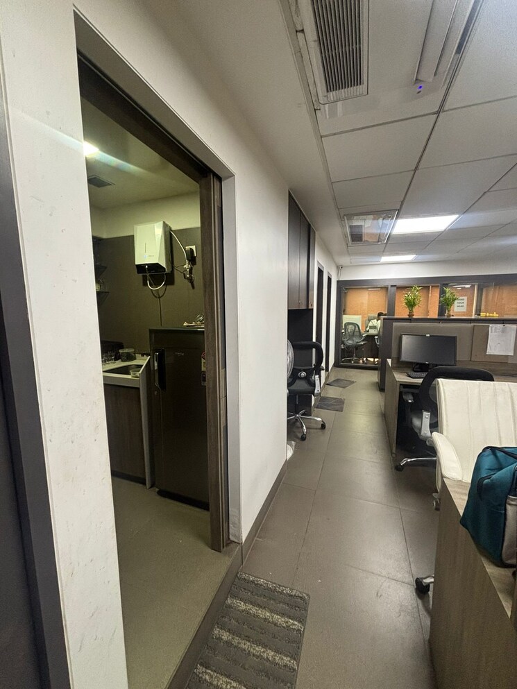 Kitchen, mahesh-kamala-spaces Commercial Office Space 1480 Sq.Ft. In Santacruz West Mumbai 8792885