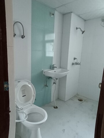 Bathroom in 3 BHK Apartment at Saviour Park, Mohan Nagar – for Rent