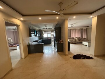 Living Room in 3 BHK Builder Floor at Ansal Sushant Lok I, Sector 43 – for Rent