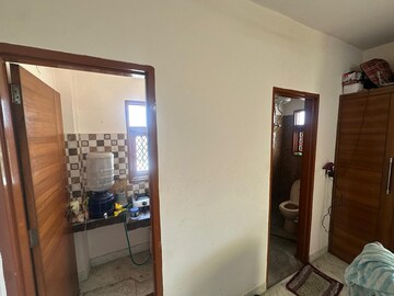 Kitchen in 1 RK Apartment at RWA Qutab Enclave, Katwaria Sarai – for Rent
