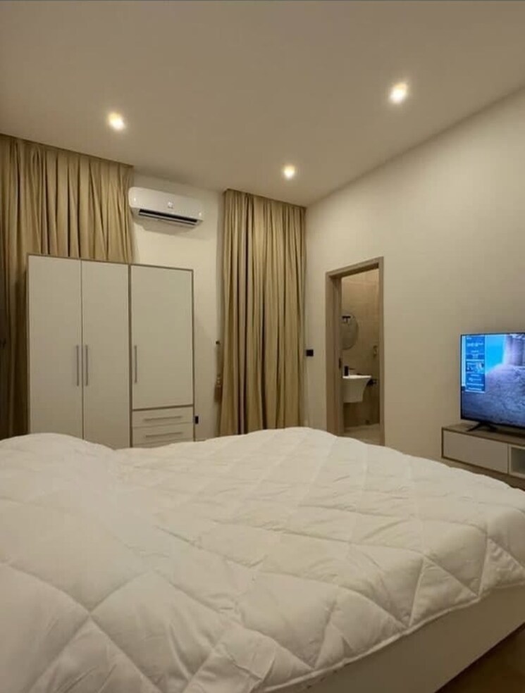 Bedroom, sector 30 3 Bedroom 1800 Sq.Ft. Builder Floor In Sector 30 Faridabad 8793026