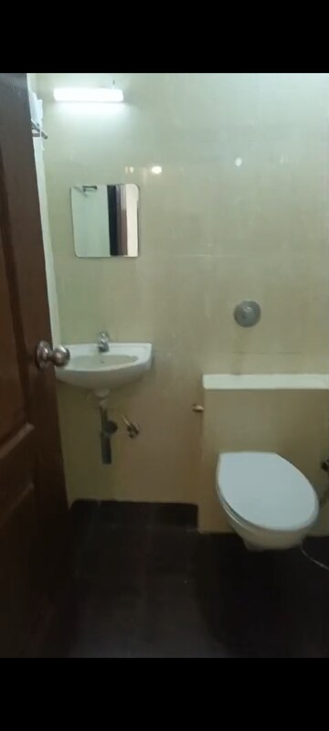 Bathroom in 3 BHK Apartment at Aparna Building Andheri, Andheri West – for Rent