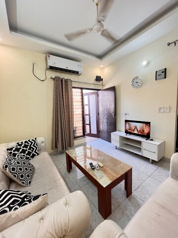 Living Room in 3 BHK Builder Floor at Sahastradhara Road – for Rent