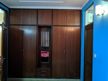 Furnished Amenities in 2 BHK Builder Floor at Lajpat Nagar ii – for Rent