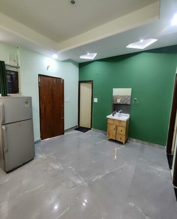 Bedroom in 3 BHK Builder Floor at Sahastradhara Road – for Rent