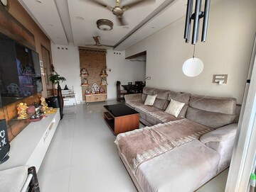 Bedroom in 2 BHK Apartment at Solitaire Heights, Malad West – for Sale