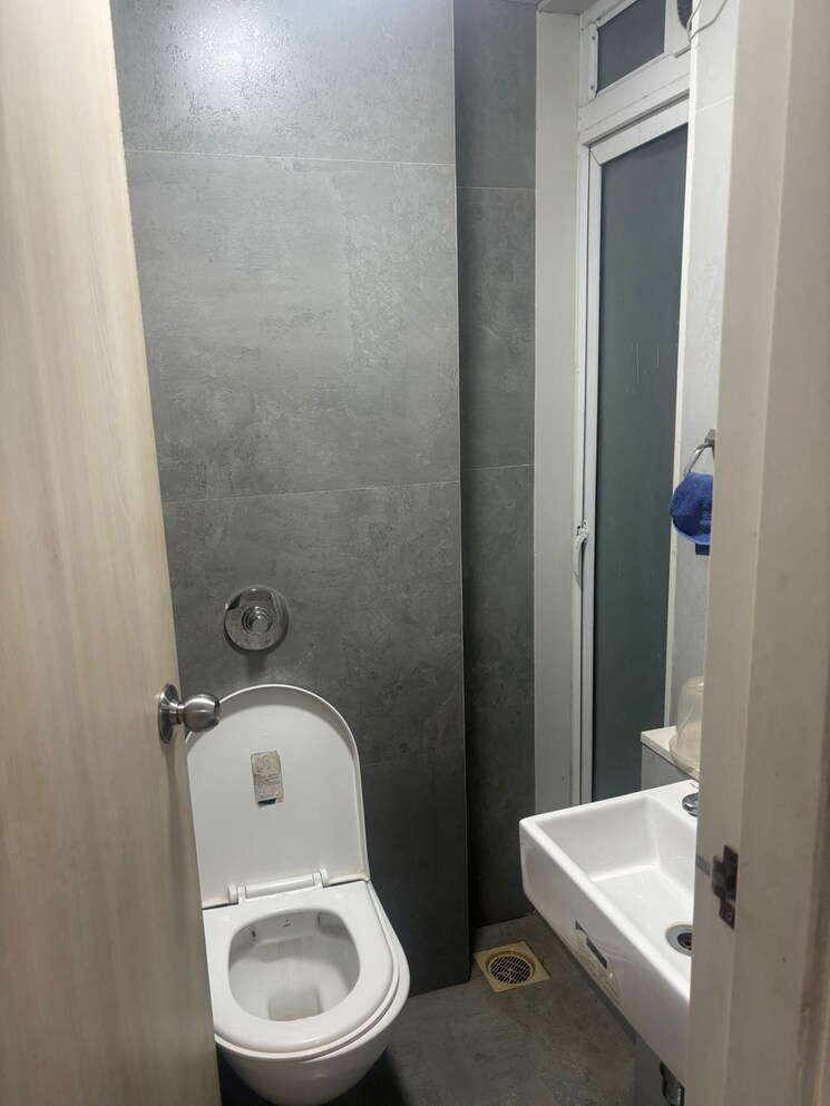 Bathroom, nirvana-gardens 2 Bedroom 1080 Sq.Ft. Apartment In Khadakpada Thane 8793069